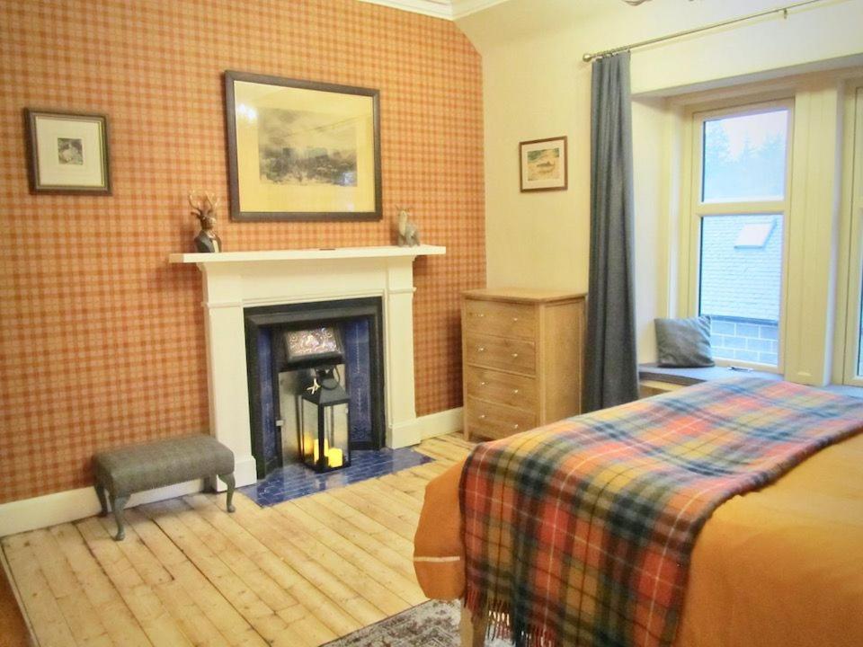 Caman House Apt 2 - By Where Stags Roar Newtonmore Bagian luar foto