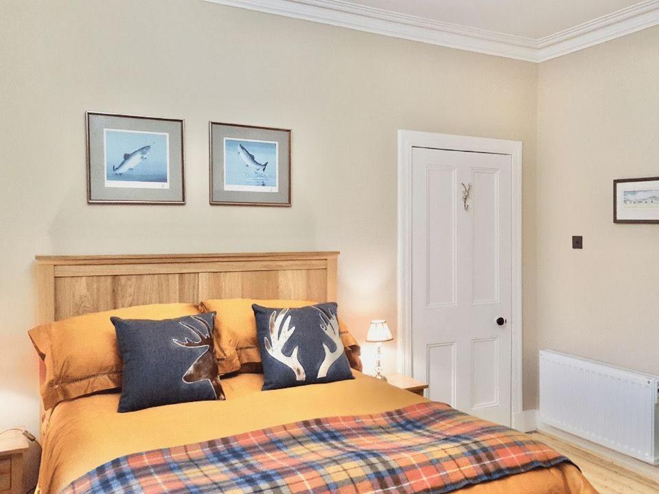 Caman House Apt 2 - By Where Stags Roar Newtonmore Bagian luar foto